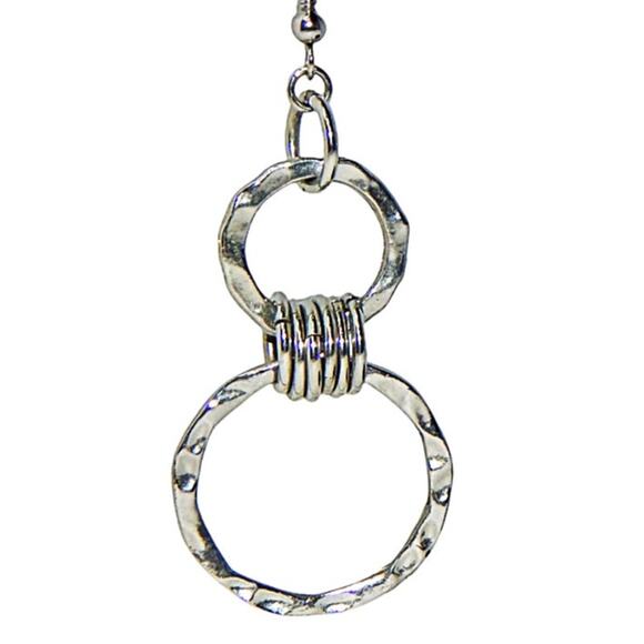 Vintage Progressive Double Hammered Hoops Attached By Hoops Earrings - Picture 4 of 6